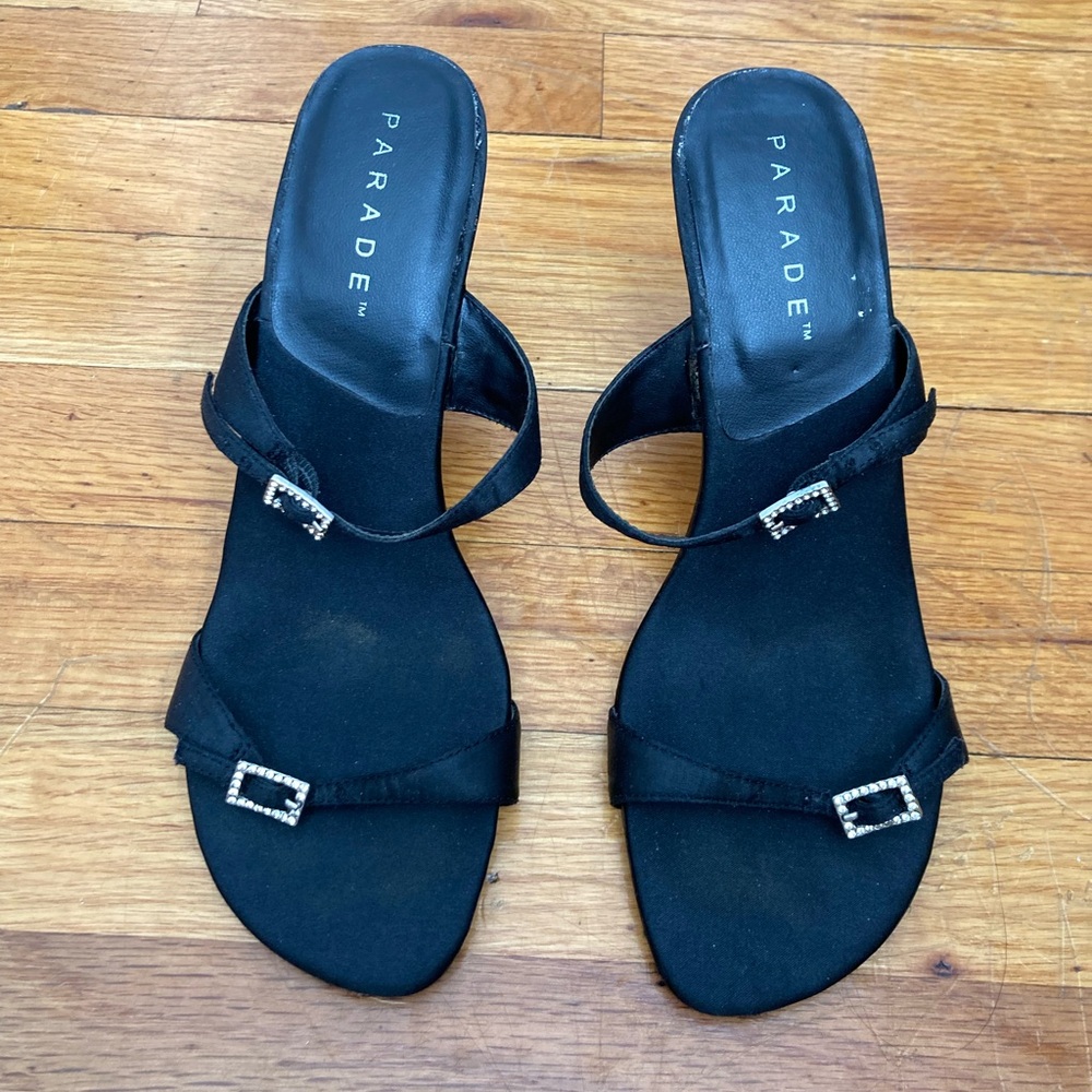 Womens satin/ rhinestone strapped slip-on mules in black size 7
